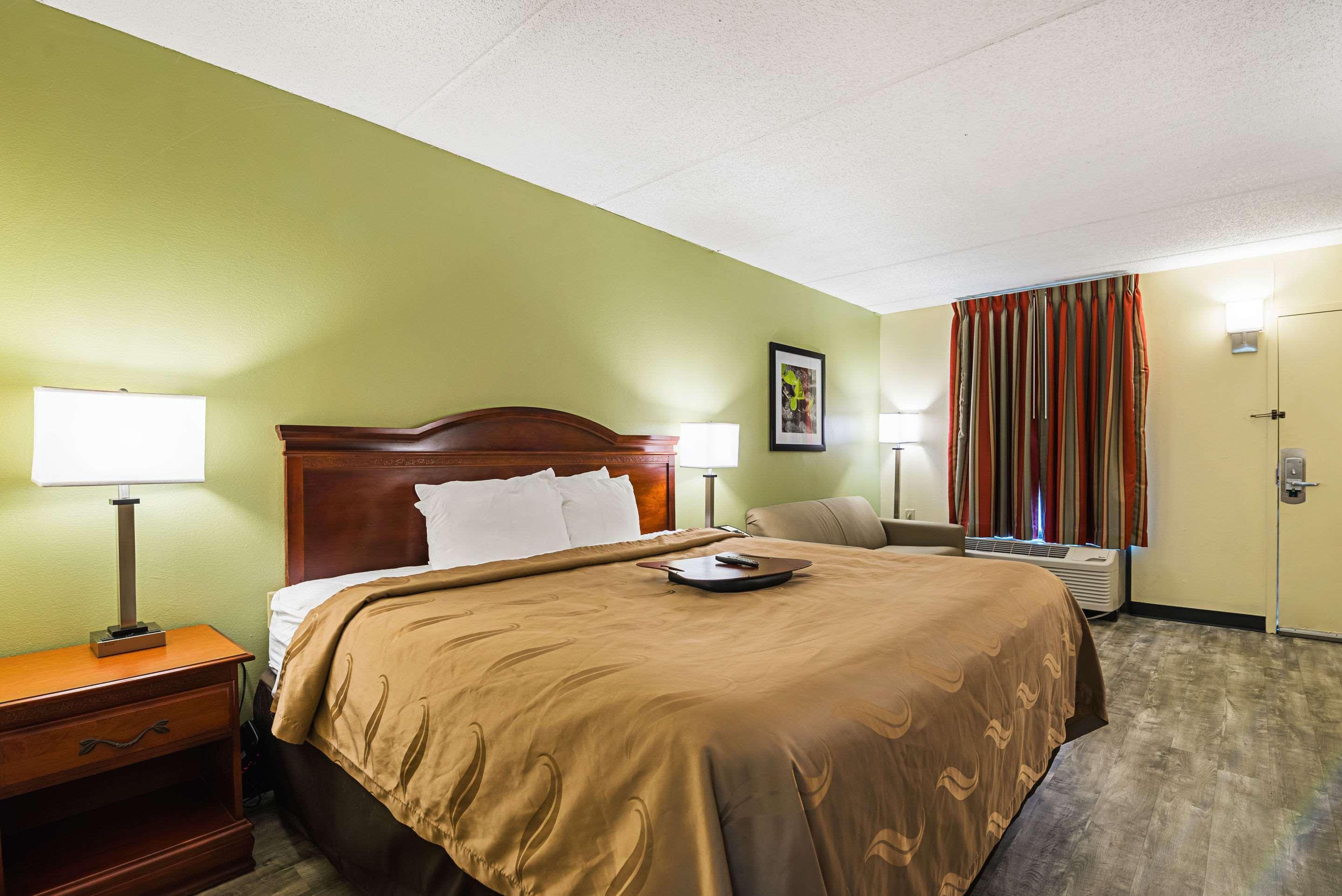 Irondale Quality Inn Airport - Southeast מראה חיצוני תמונה