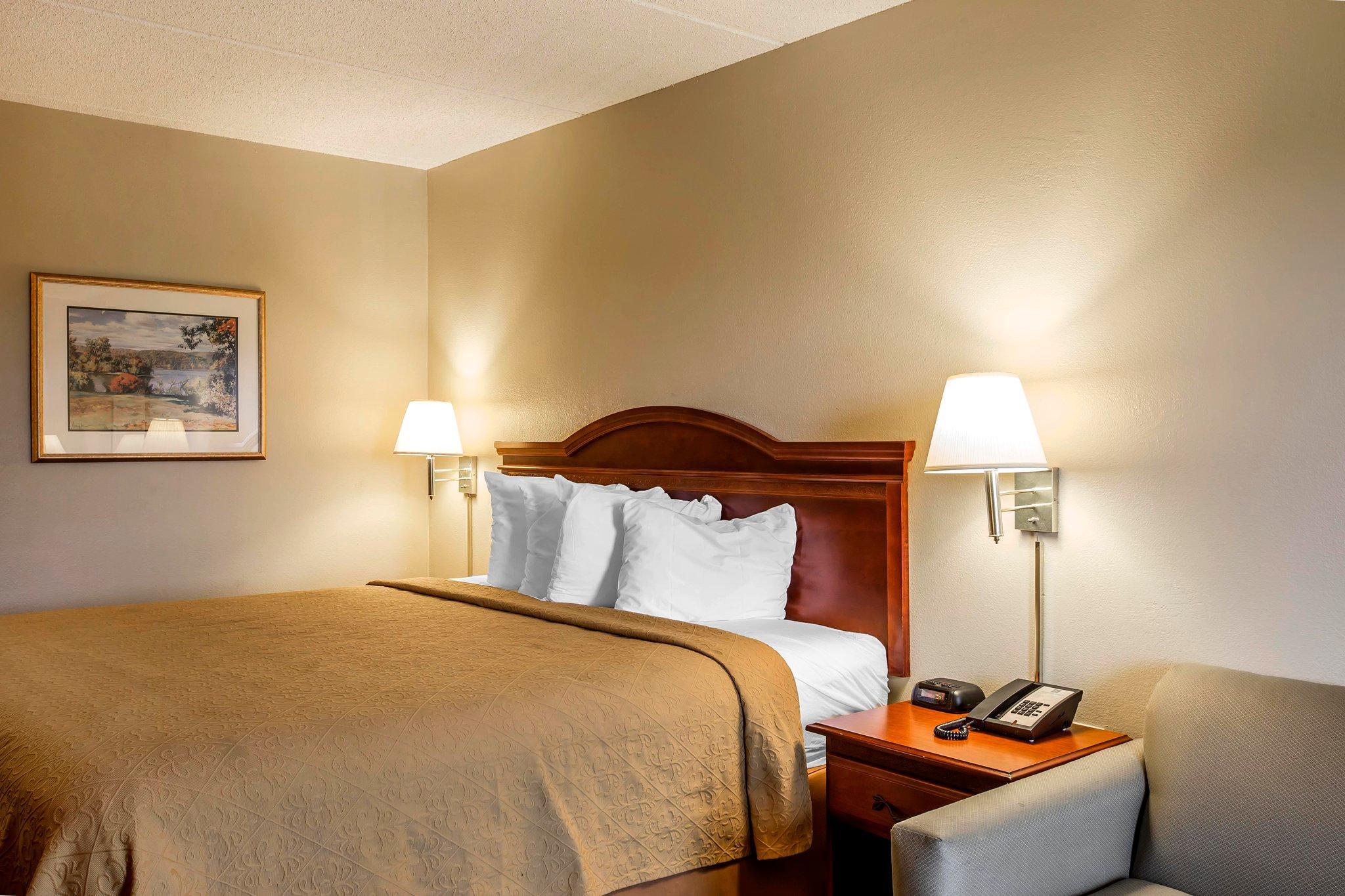 Irondale Quality Inn Airport - Southeast מראה חיצוני תמונה