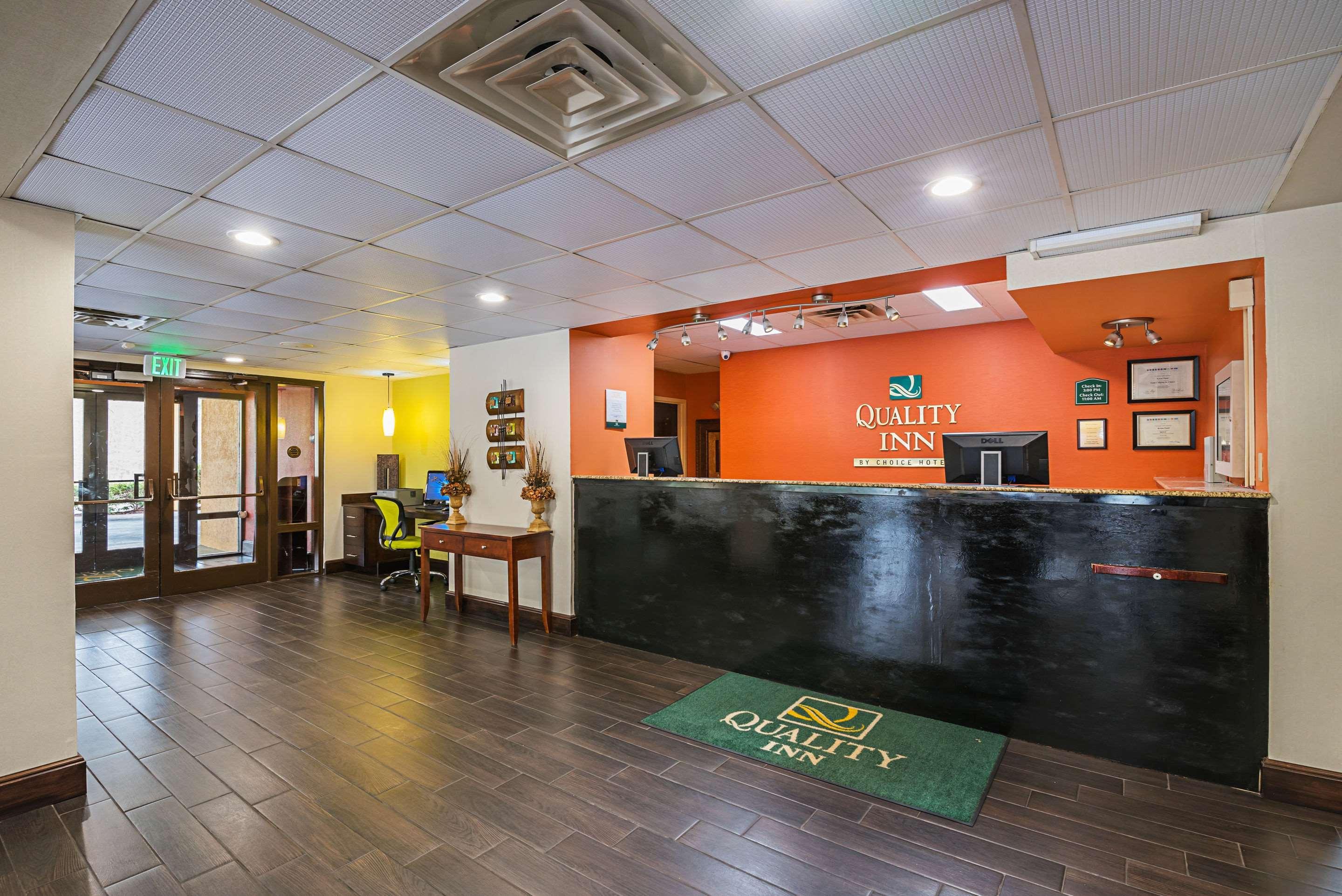 Irondale Quality Inn Airport - Southeast מראה חיצוני תמונה