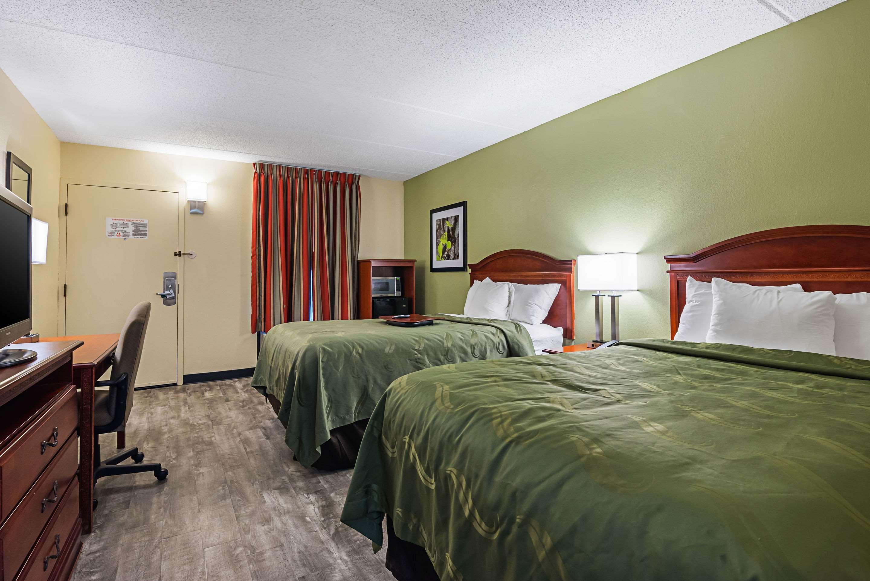Irondale Quality Inn Airport - Southeast מראה חיצוני תמונה