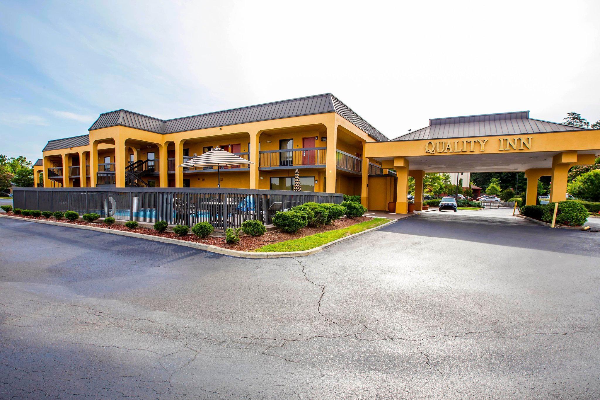 Irondale Quality Inn Airport - Southeast מראה חיצוני תמונה