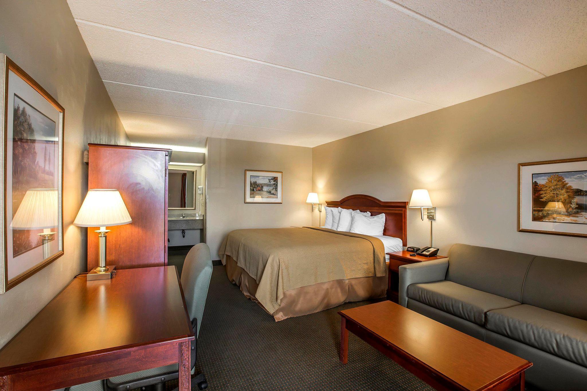 Irondale Quality Inn Airport - Southeast מראה חיצוני תמונה