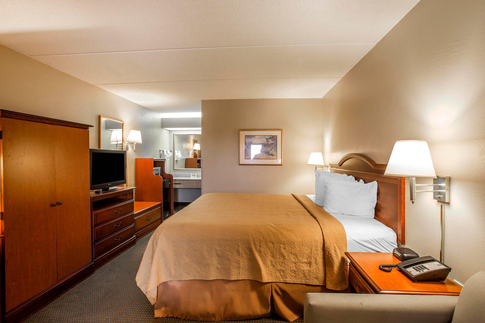 Irondale Quality Inn Airport - Southeast מראה חיצוני תמונה