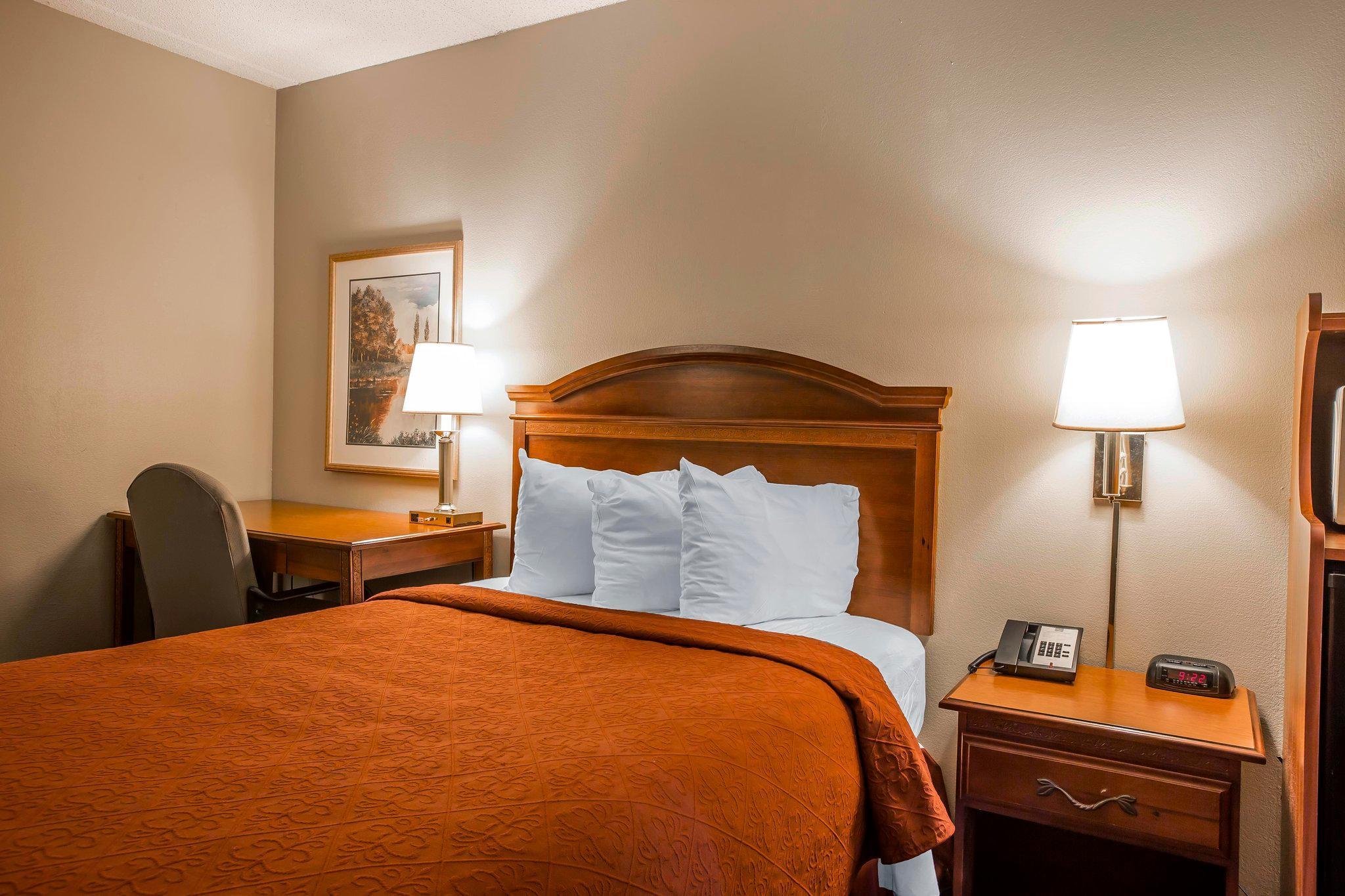 Irondale Quality Inn Airport - Southeast מראה חיצוני תמונה