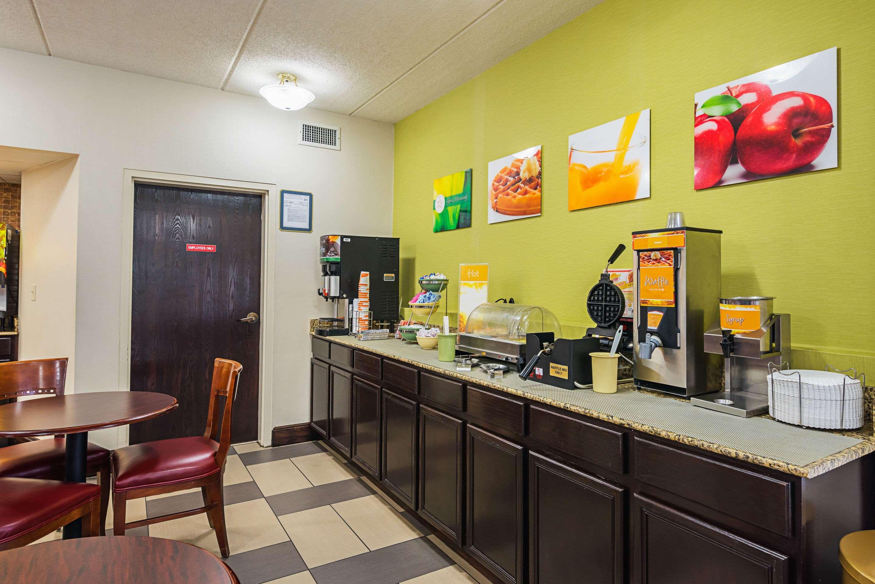 Irondale Quality Inn Airport - Southeast מראה חיצוני תמונה