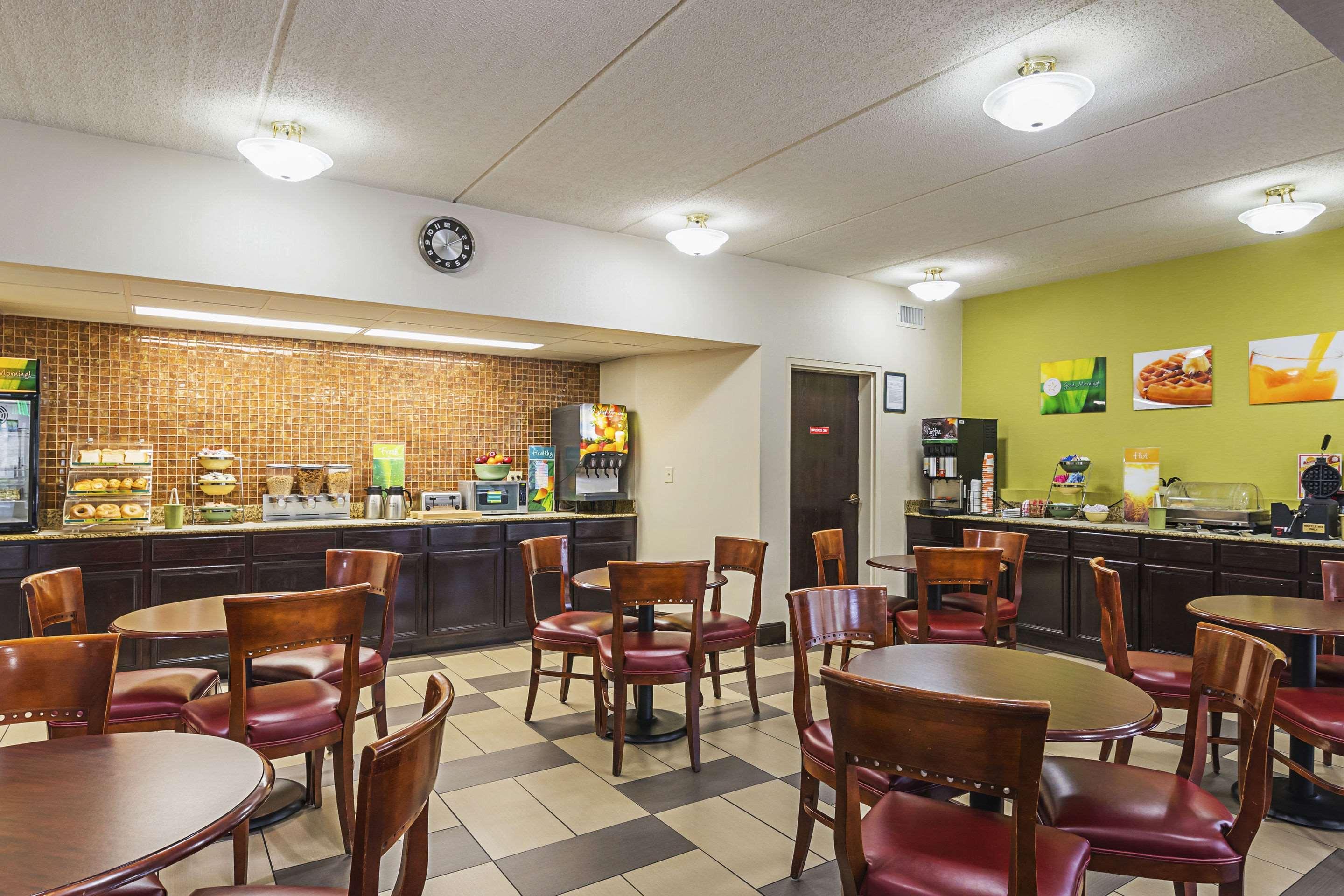 Irondale Quality Inn Airport - Southeast מראה חיצוני תמונה