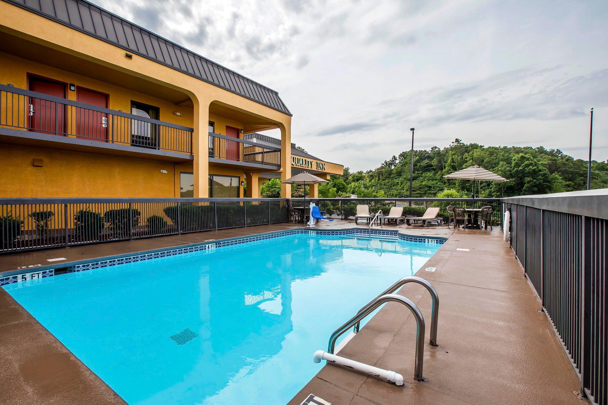 Irondale Quality Inn Airport - Southeast מראה חיצוני תמונה